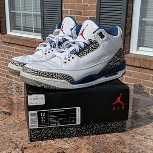 2011 True Blue 3s Size 12